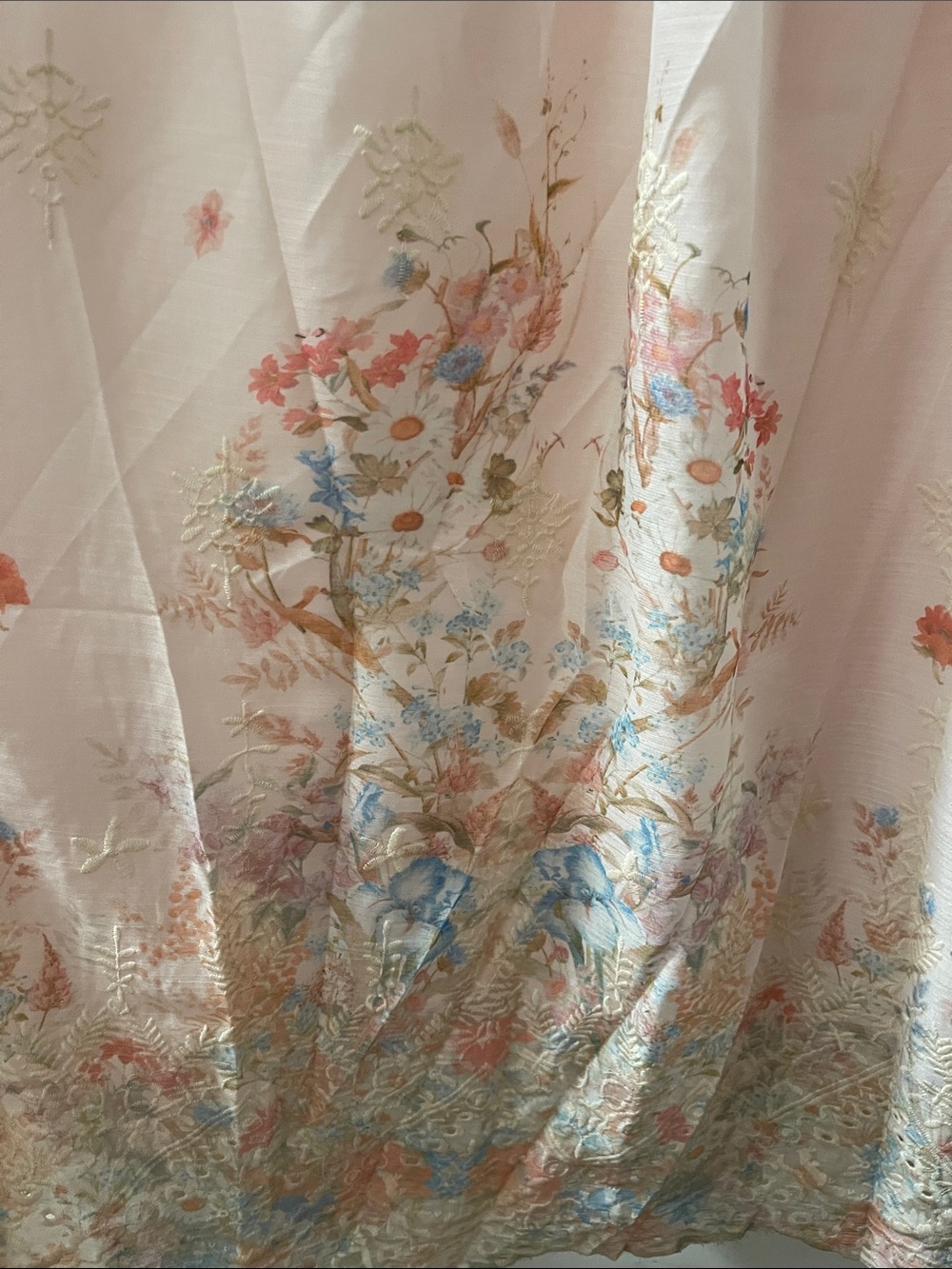 Women’s ' Light Pink Floral Embroidered Maxi Dress - Picture 4 of 7